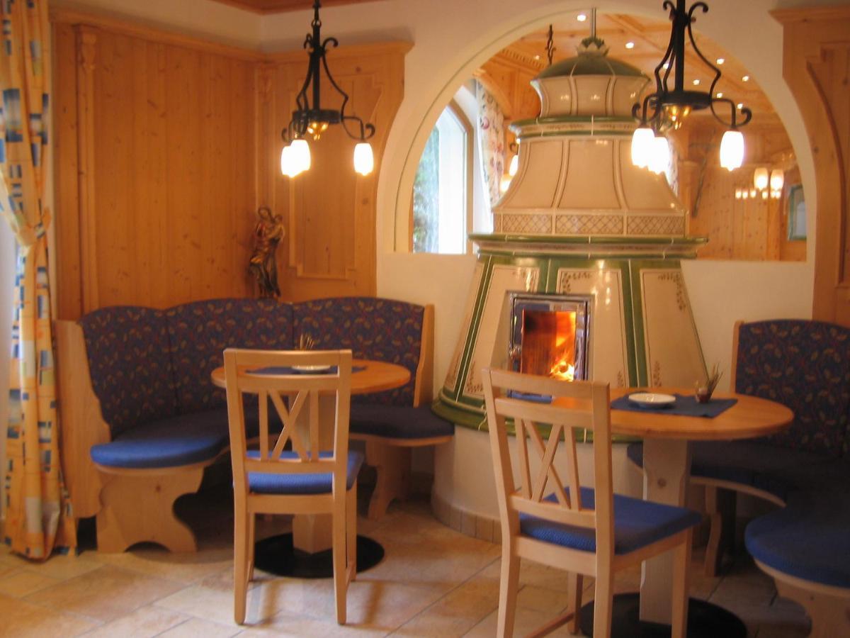 Hotel Jagdhof Selva di Val Gardena Extérieur photo